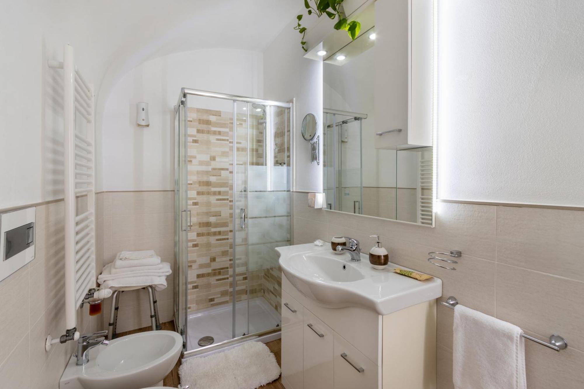 Hotel Chrizia Novi Ligure Exteriér fotografie
