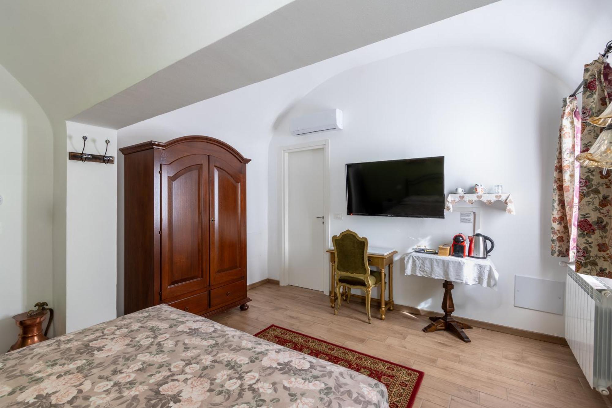 Hotel Chrizia Novi Ligure Exteriér fotografie